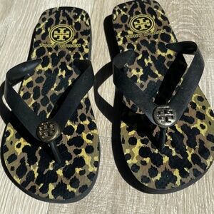 TORY BURCH FLIP FLOPS